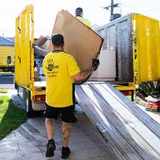 Best Property Management Cleanouts  in Divernon, IL